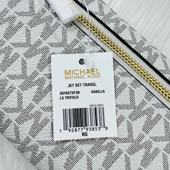 Michael Kors Jet Set Travel Large Trifold Wallet - Picture 11 of 16